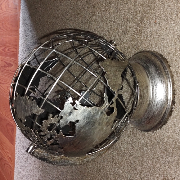 Pink Zebra World Globe Accent Shade